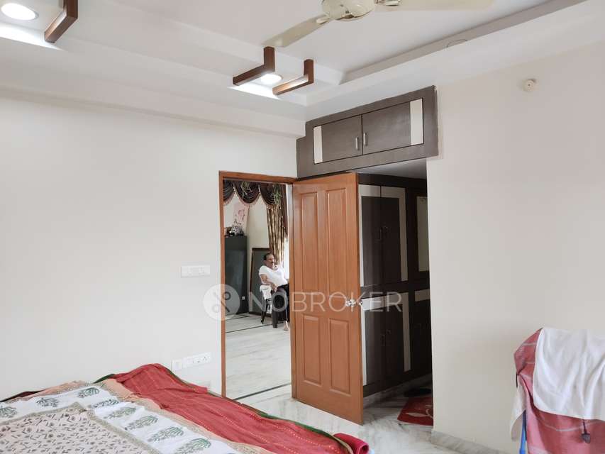 3 BHK Flat In Maturi Subhash Residency For Sale  In Himayatnagar