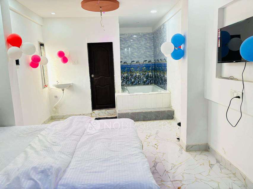 Commercial Property in Alandi, Pune for Rent 