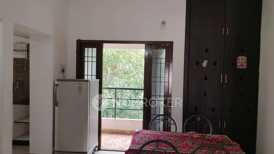2 BHK Flat In Dna Apartments,  For Sale  In Selaiyur