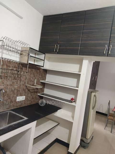 2 BHK Flat In Dna Apartments,  For Sale  In Selaiyur