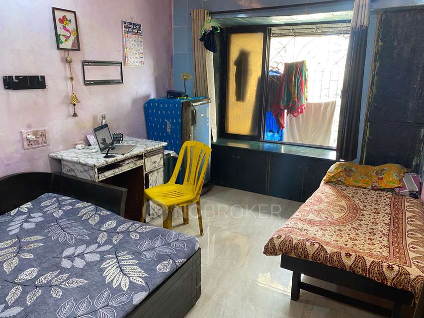 Shared Room for Male In 1 BHK  In Oscar Ambar Building In Andheri West