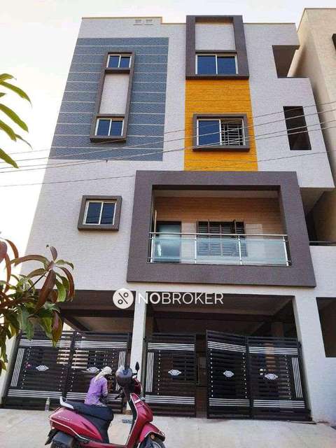 2 BHK Flat In Standalone Building  For Sale  In  Sakalawara