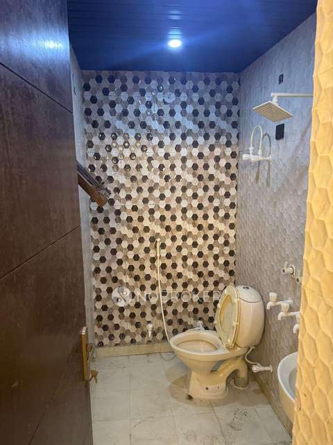 2 BHK Flat For Sale  In Sector 49