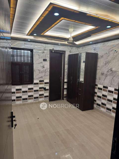 2 BHK Flat For Sale  In Sector 49