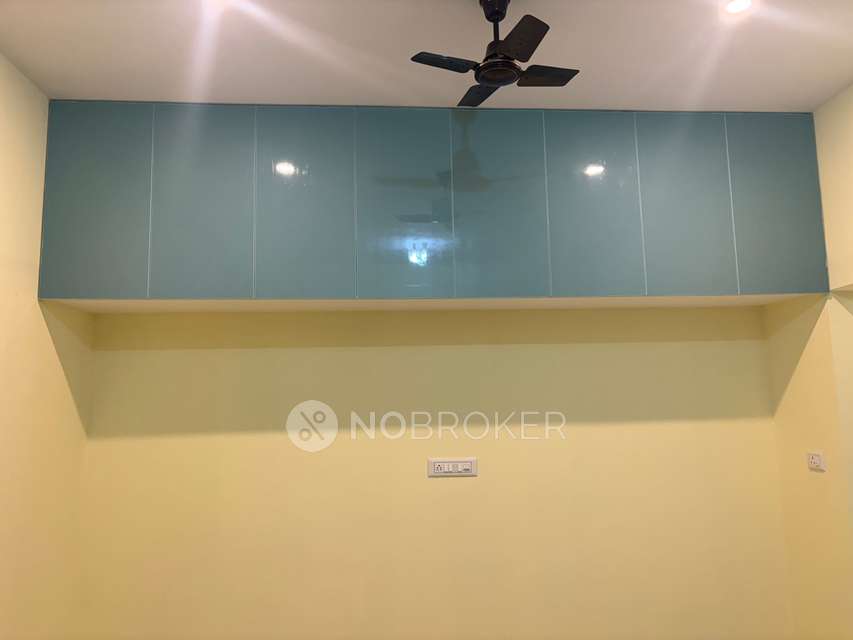 2 BHK Flat In Gopala Reddy Building  for Rent  In Mullur