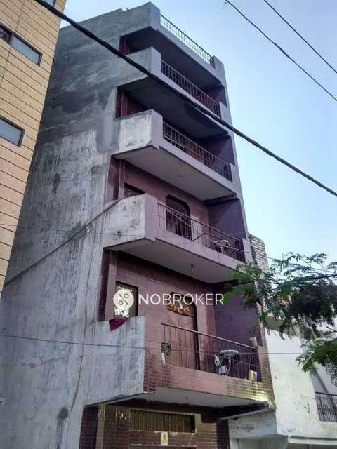 4+ BHK Flat In Sb For Sale  In Palam