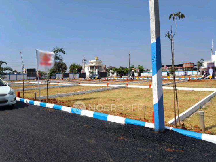 Plot For Sale  In Oraiyan Nova Enclave In Bommasandra, 