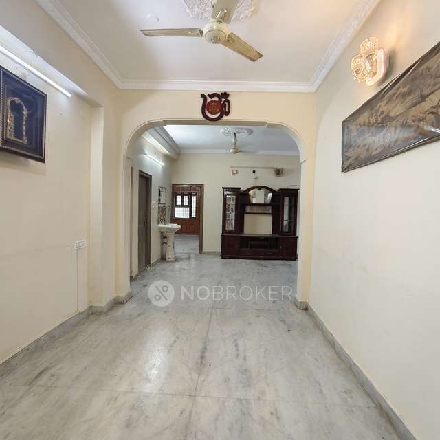 3 BHK Flat In Santhosh Arcade For Sale  In Dilshuknagar
