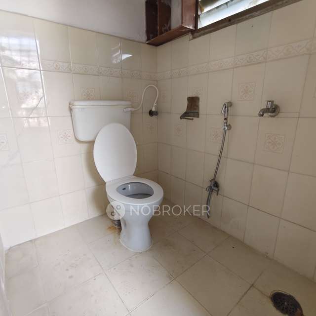 3 BHK Flat In Santhosh Arcade For Sale  In Dilshuknagar