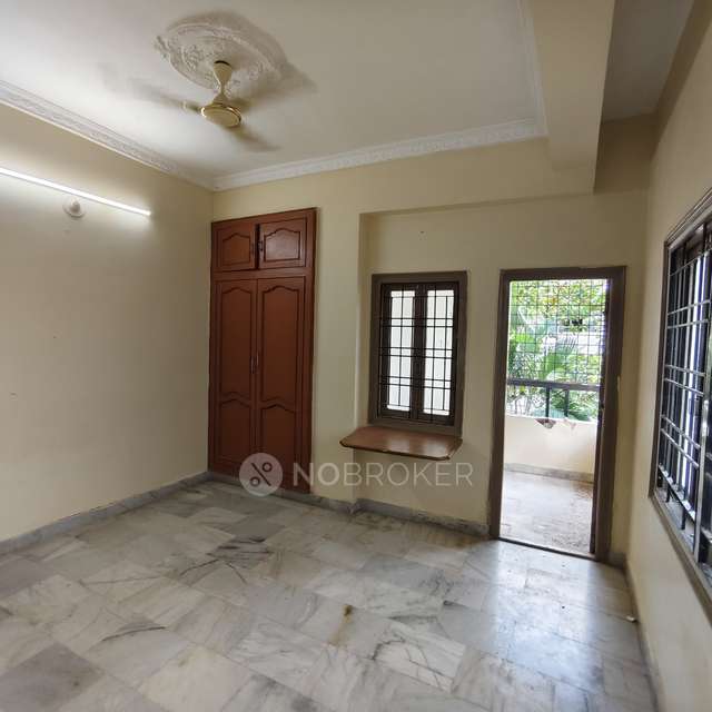 3 BHK Flat In Santhosh Arcade For Sale  In Dilshuknagar