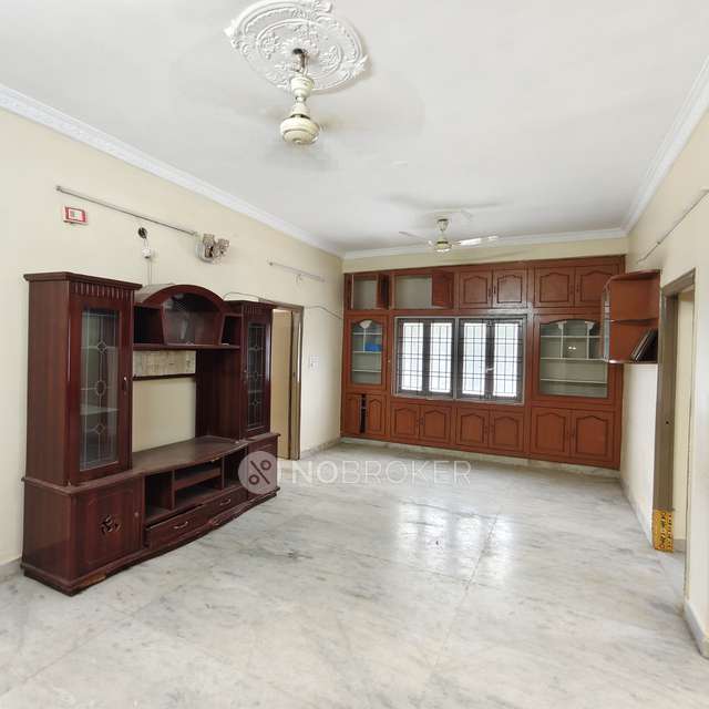 3 BHK Flat In Santhosh Arcade For Sale  In Dilshuknagar