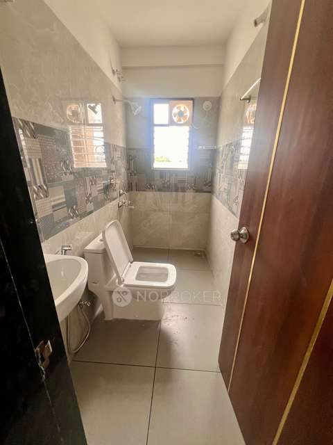 2 BHK Flat In Anugraha Apartment for Rent  In Hirai Sitai Mandir