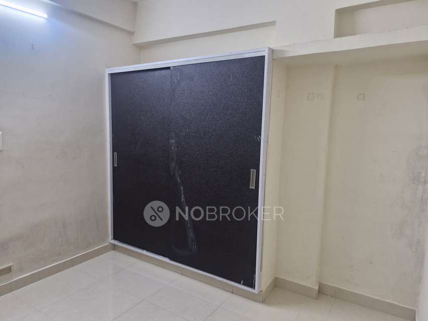 1 BHK Flat In 7 Hills Residency for Rent  In  Kondapur