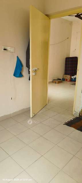 1 BHK Flat In Arun Excello Vasantha For Sale  In Perinjambakkam