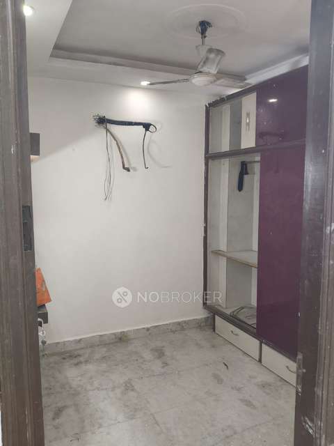 3 BHK Flat In Govind Puri for Rent  In Kalkaji