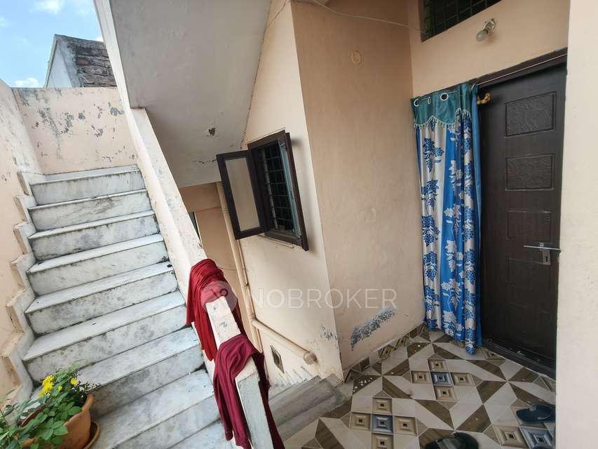 1 BHK House For Sale  In Shaikpet 