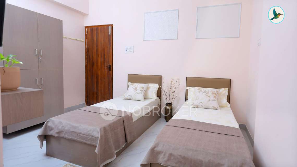 PG for Girls in Porur