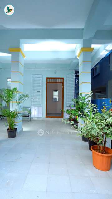 PG for Girls in Porur