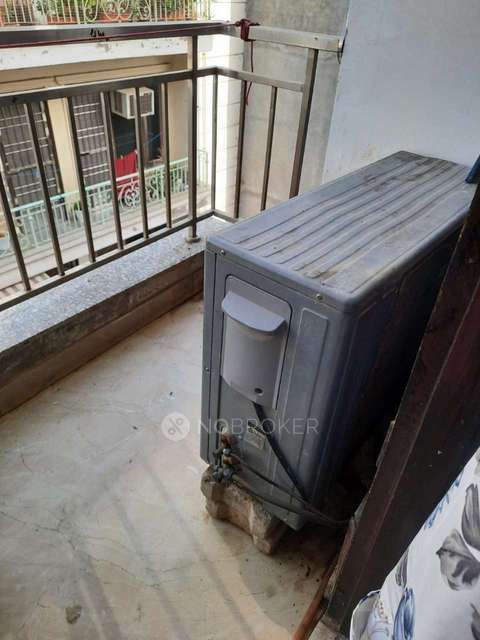 2 BHK Flat In Apartment For Sale  In Vasant Kunj Enclave