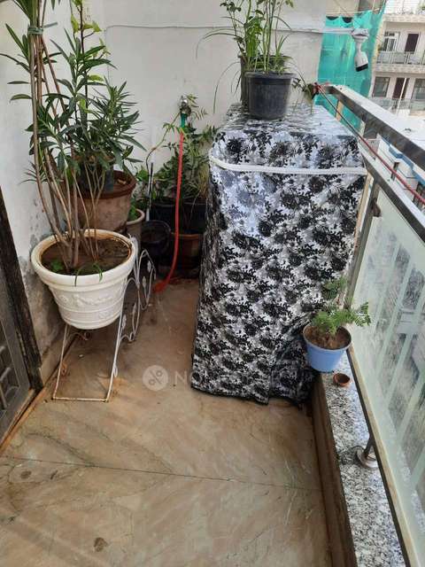 2 BHK Flat In Apartment For Sale  In Vasant Kunj Enclave