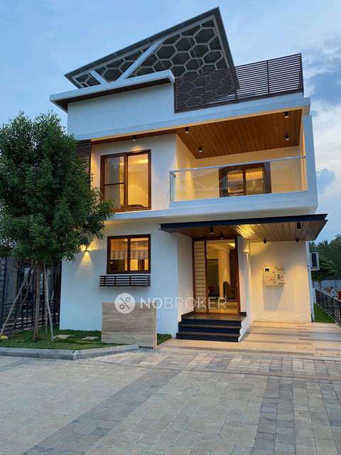 3 BHK Flat In 42 Queens Square For Sale  In Sarjapura