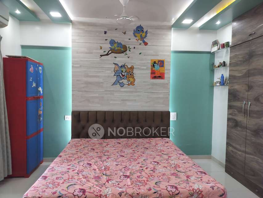 2 BHK Flat In Imperial Heights For Sale  In Thane West