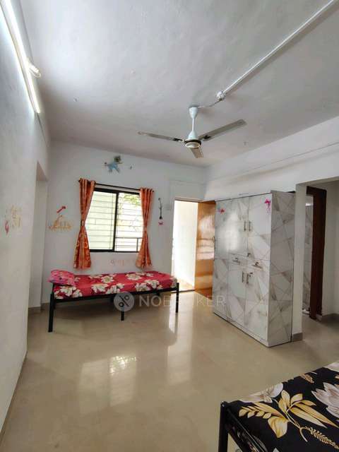 PG for Girls in Karvenagar