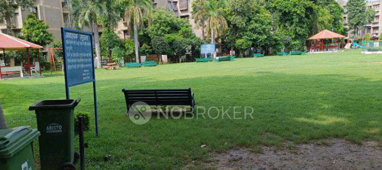 3 BHK Flat In Jal Vayu Vihar for Rent  In Sector 30