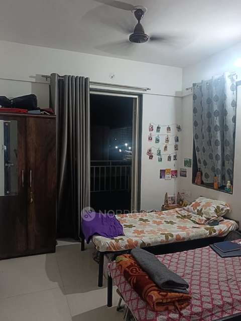 Shared Room for Female In 3 BHK  In Bhalchandra Upwan In Punwale