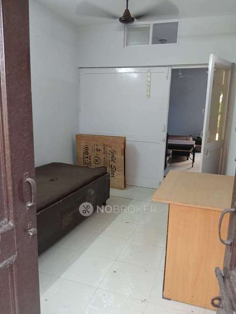 PG for Anyone in Janakpuri