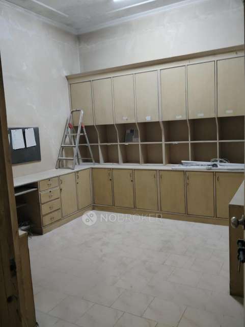 Industrial Building in Sector 81, Noida for Rent 