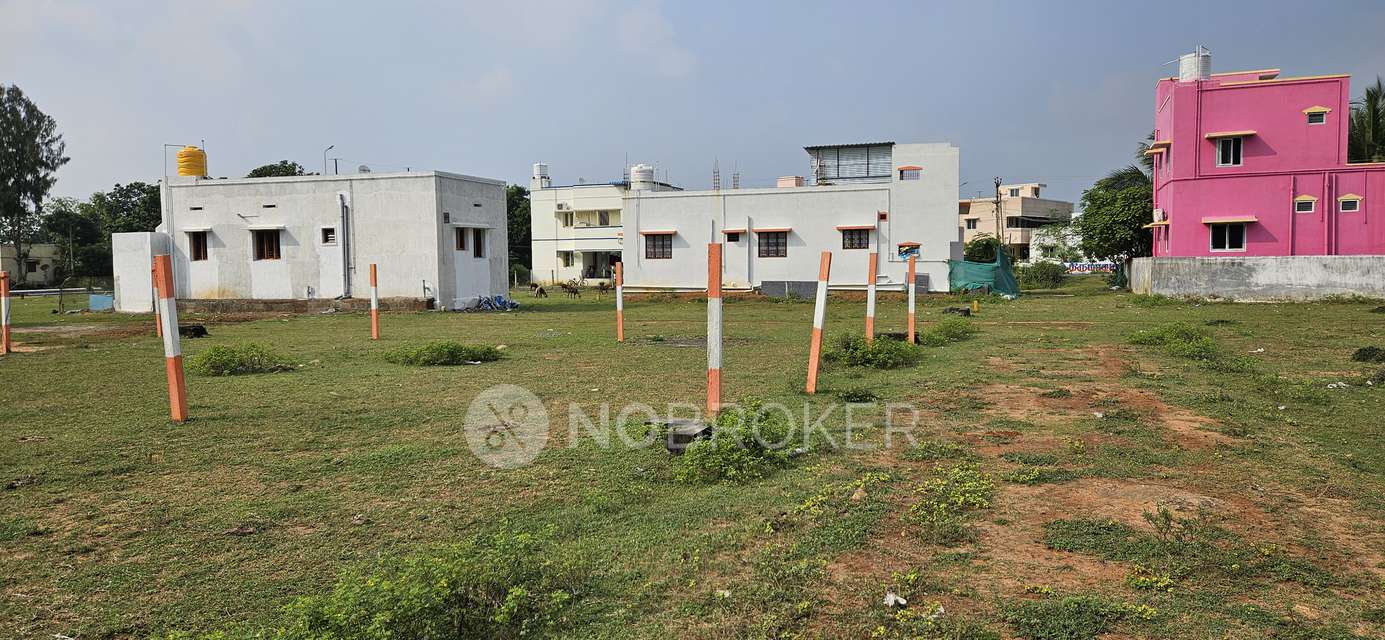 Plot For Sale  In Potheri