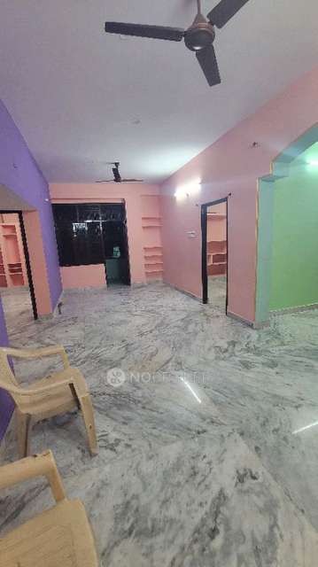 2 BHK Flat In King Court Apartment For Sale  In Malakpet