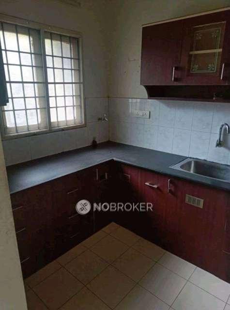 2 BHK Flat In Rama Peri For Sale  In Vadapalani