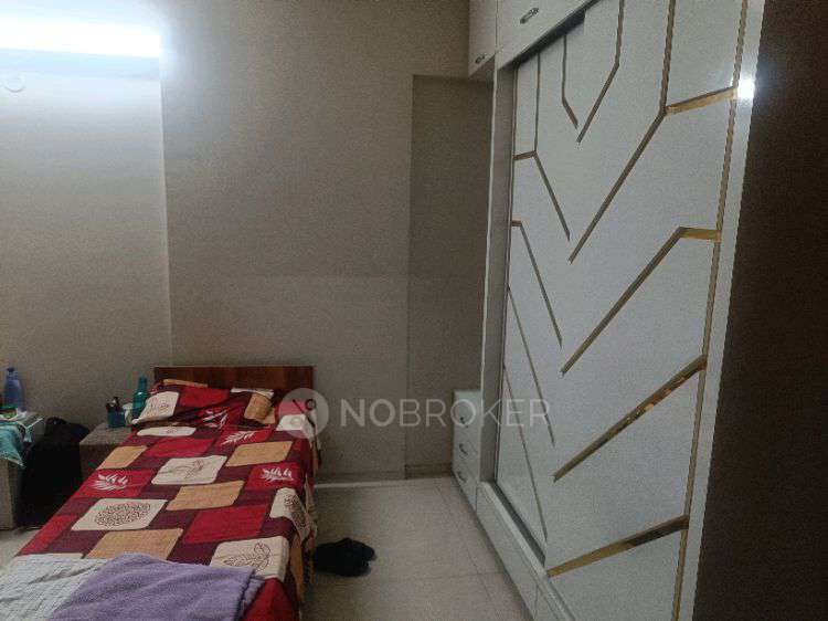 PG for Girls in Ghorpadi