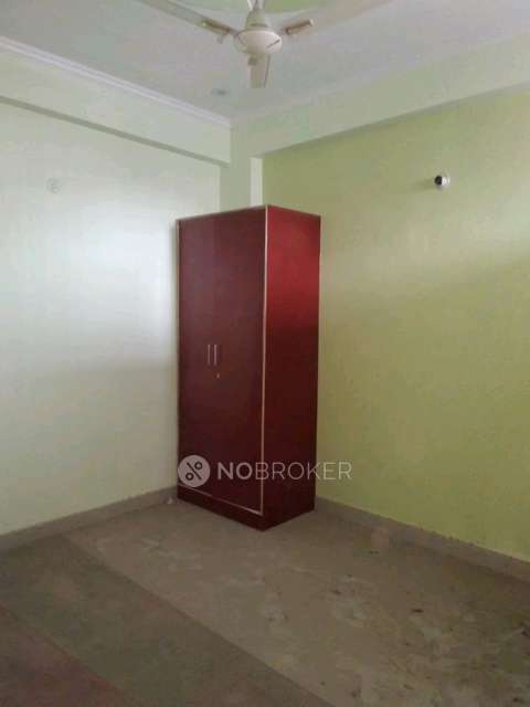 1 BHK Flat In Ss Homes For Sale  In Rahul Vihar 2nd, Pratap Vihar