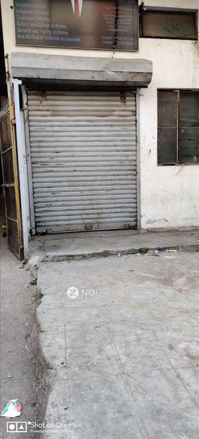 Shop in Swargate, Pune for sale 