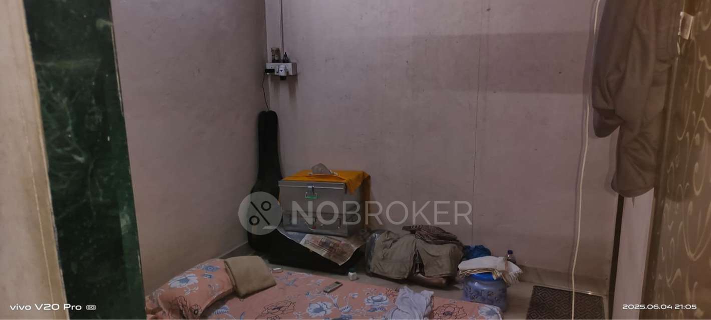 1 BHK Flat In Nilkanth Chsl for Rent  In Nm Joshi Marg
