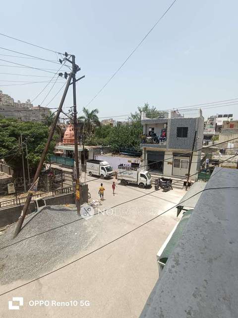Shop in Sector 51, Noida for Rent 