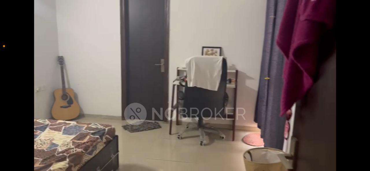 3 BHK Flat In Nirala Estate For Sale  In Tech Zone Iv