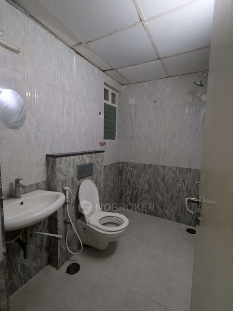 2 BHK Flat In Sbioa Apartment, Mambakkam For Sale  In Mambakkam