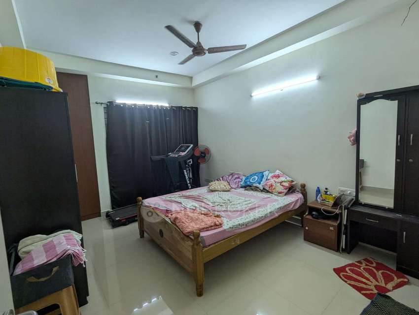 2 BHK Flat In Sbioa Apartment, Mambakkam For Sale  In Mambakkam