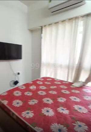 1 BHK Flat In Sathih Tradial Avenue For Sale  In Kandivali East