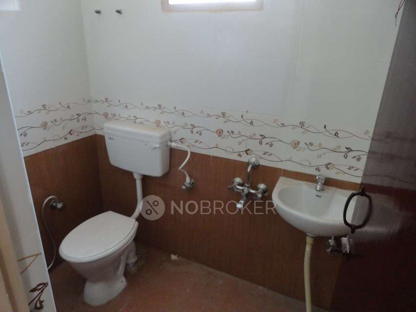 2 BHK Flat In Shanti Enclave, Madipakkam For Sale  In Madipakkam