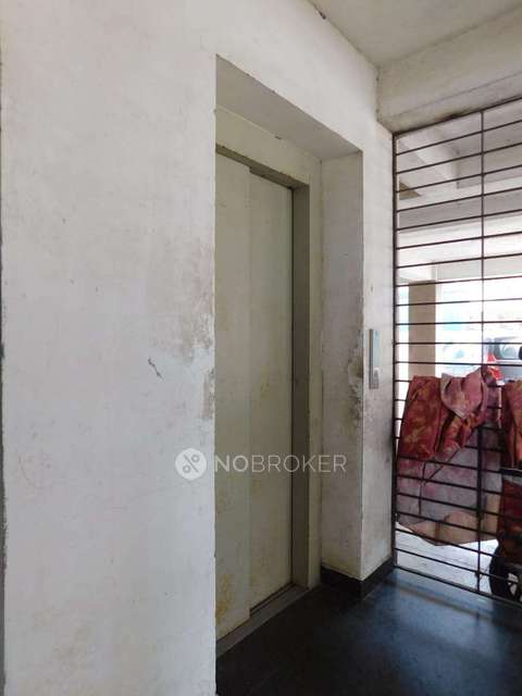 2 BHK Flat In M C C Anantaas Apartment, Surapet,chennai-66. For Sale  In Surapet Busstop