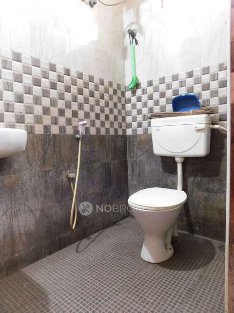 2 BHK Flat In M C C Anantaas Apartment, Surapet,chennai-66. For Sale  In Surapet Busstop
