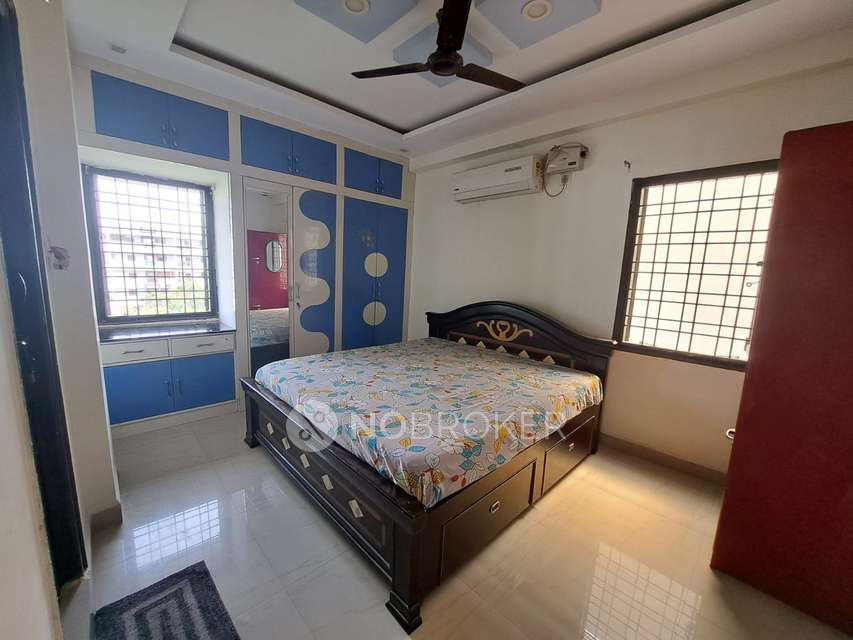 2 BHK Flat In  Eeco Valley For Sale  In Chanda Nagar