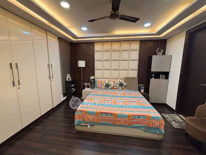 4 BHK Flat For Sale  In Vivek Vihar Phase-1