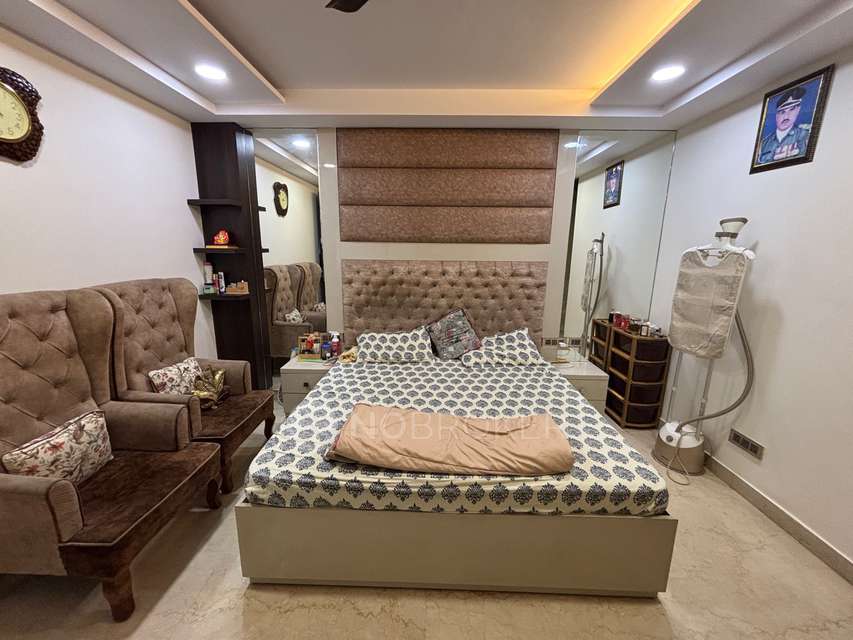 4 BHK Flat For Sale  In Vivek Vihar Phase-1