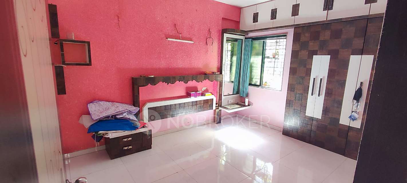 2 BHK Flat In Sunrise Appts Spine Road for Rent  In Moshi Sect